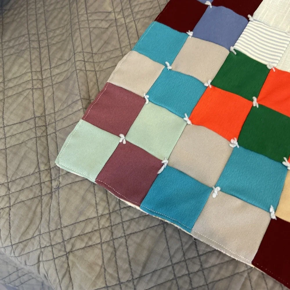 Vintage‎ Handmade Colorful Patchwork Floral Square Quilt 45